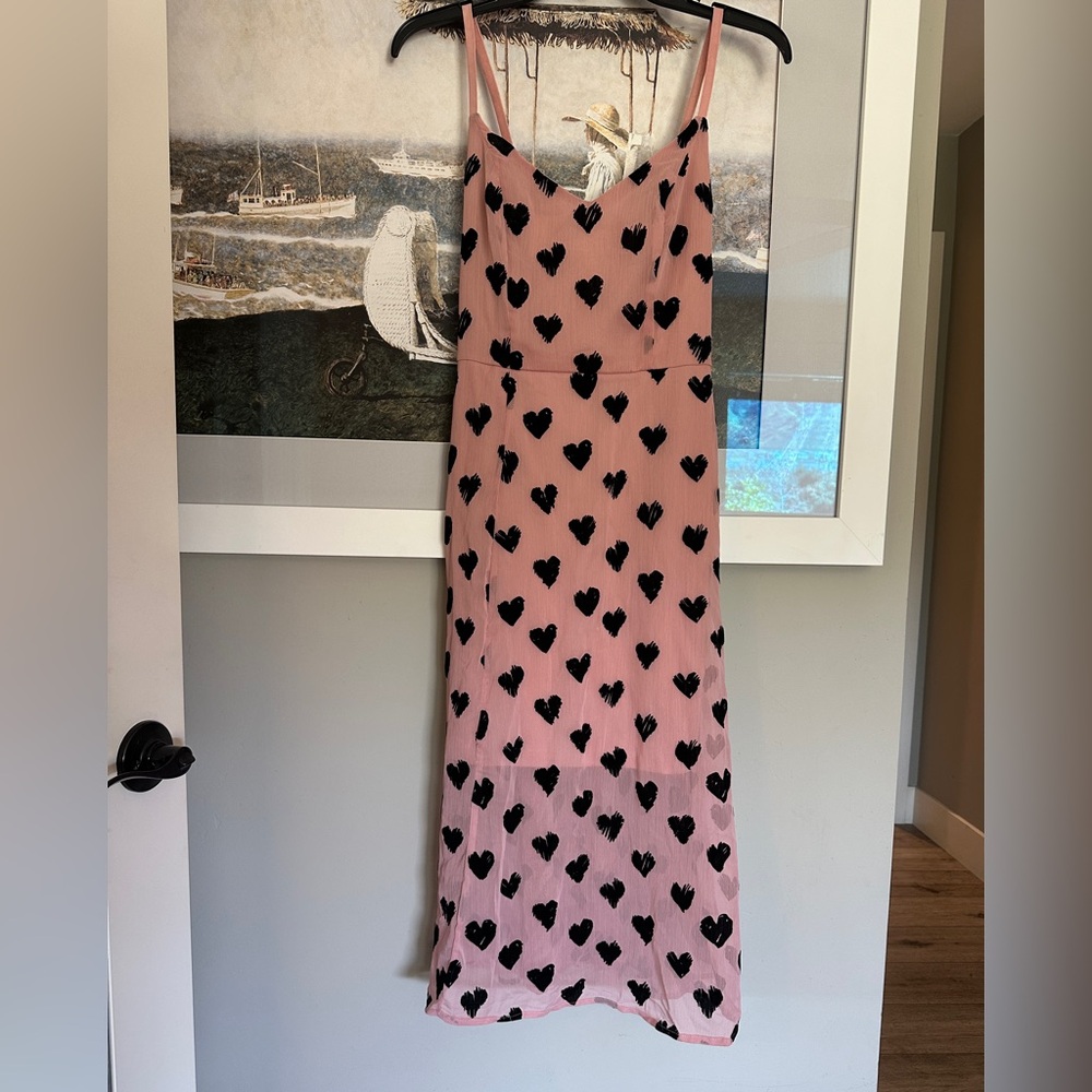Camellia pink heart dress.  Never worn.  Size Small